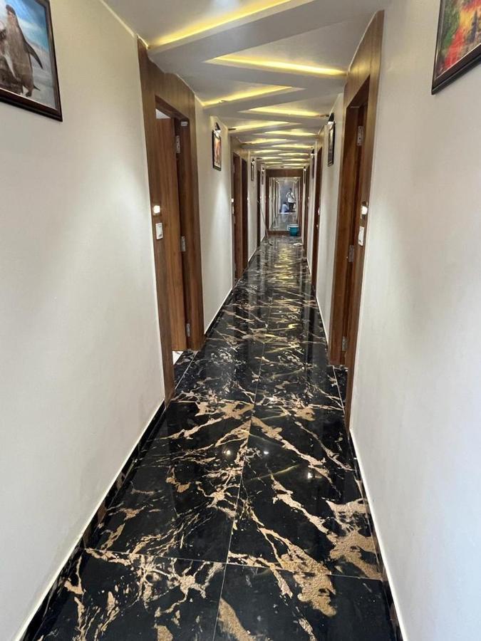 Hotel Palak Villa Ahmedabad Ngoại thất bức ảnh